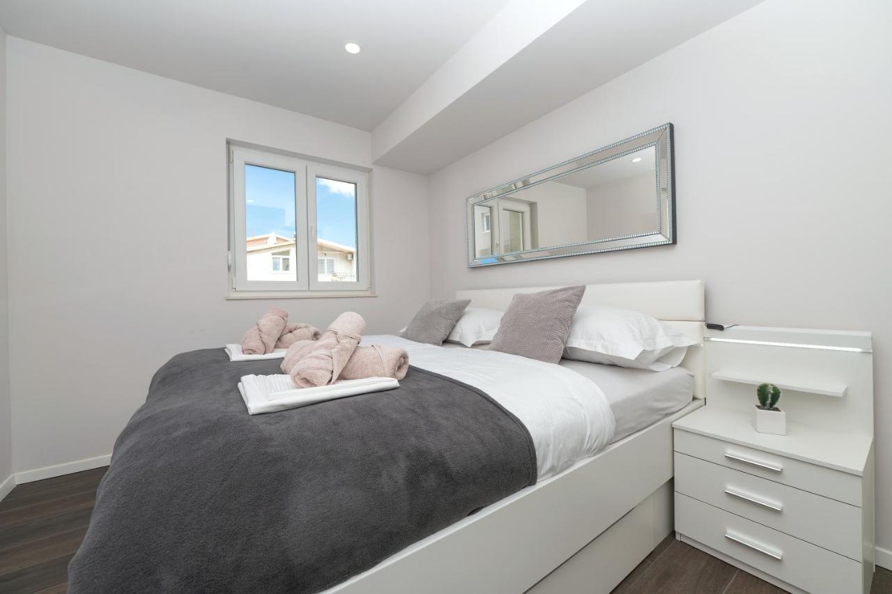 Luxury Apartment Purple Summer Sea View Makarska Bagian luar foto